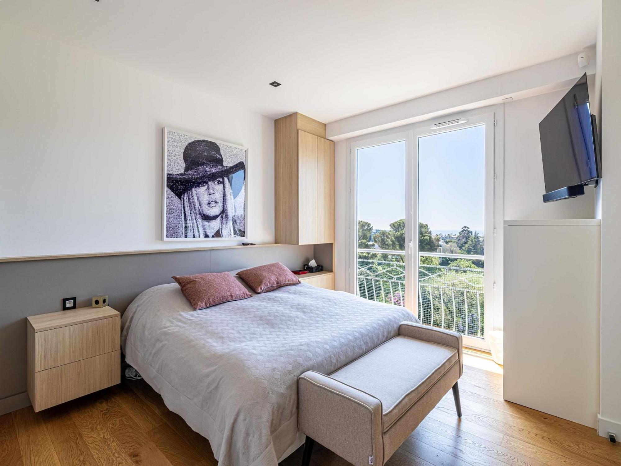 Modern Flat With Sea View - Ac- 2br- 4p - * Cannes